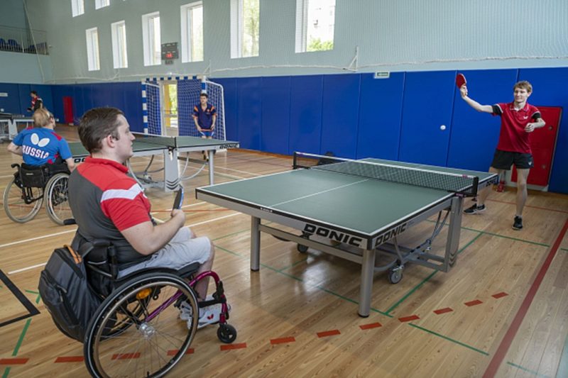 Спорт без границ: в России запустят прокат спортивного инвентаря для людей с инвалидностью
