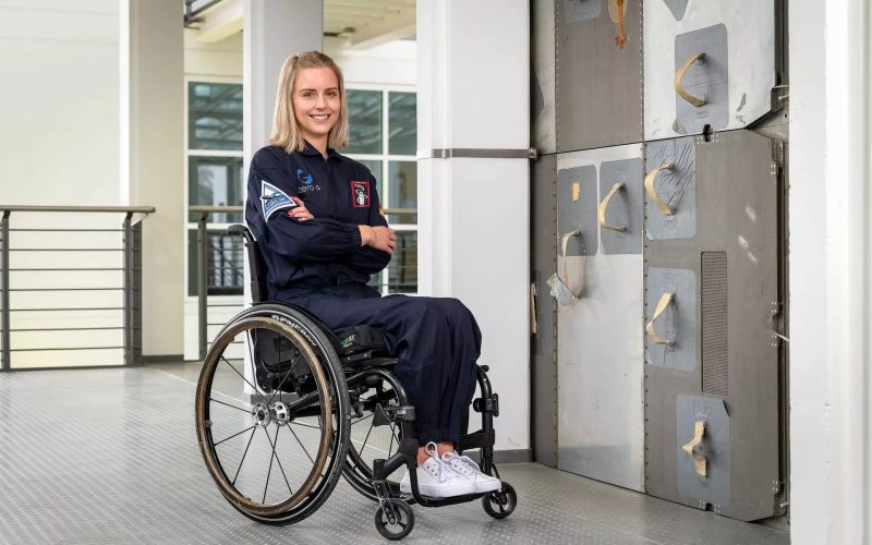 Первый шаг к звёздам: человек с инвалидностью отправится в космический полёт